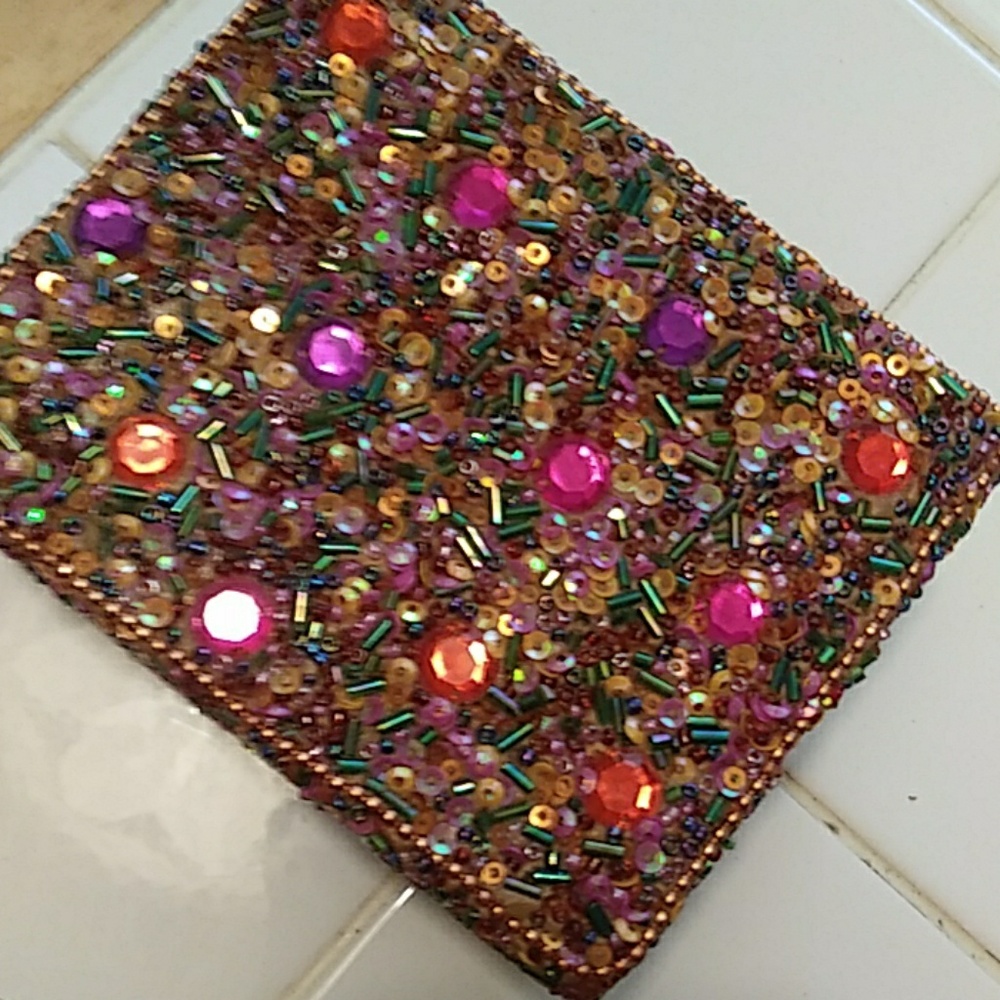 Storage box
